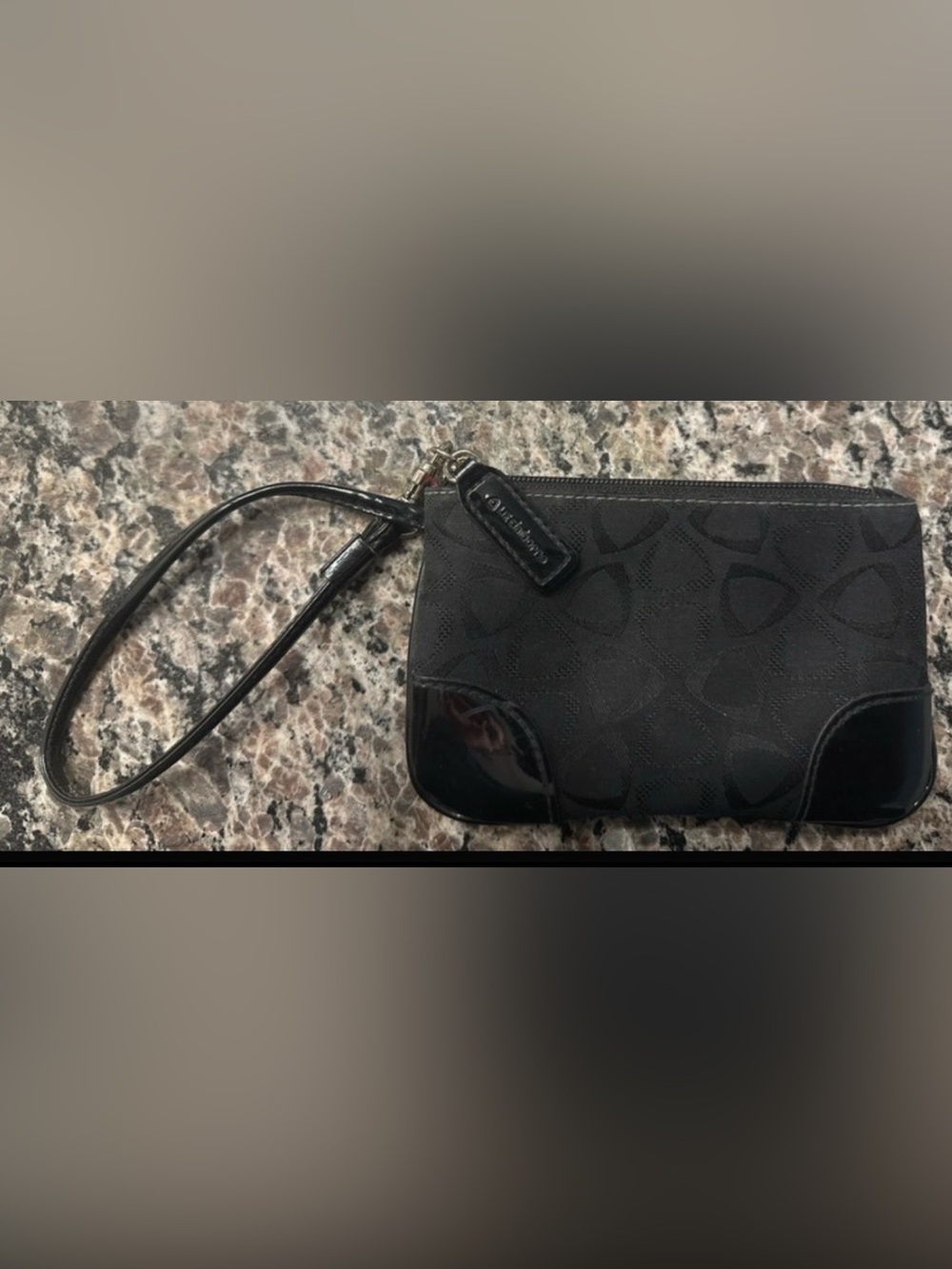 Liz Claiborne Wristlet